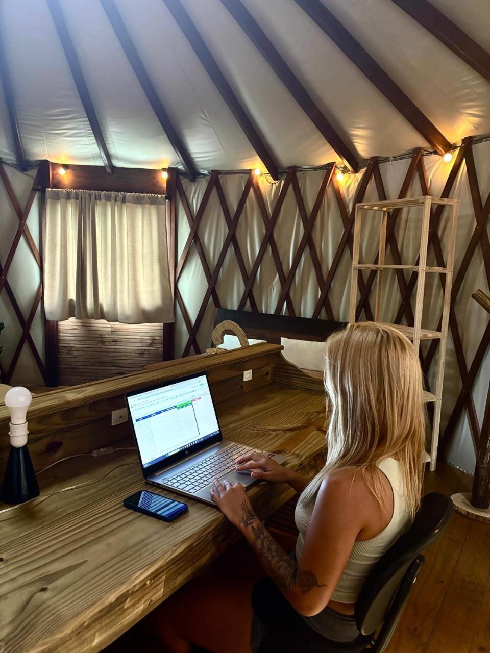 Nomades Vibe Da Ilha - Adventure Hostels & Coworking Florianópolis Kültér fotó